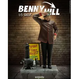 Benny Hill 1/6 Statue