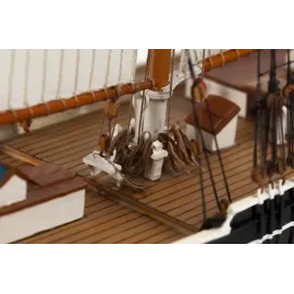 Billing Boats 1:100 Bluenose II - Wooden Hull