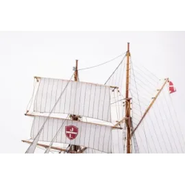 Billing Boats 1:50 Lilla Dan - Wooden Hull