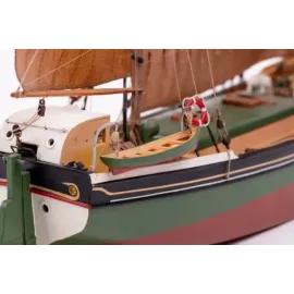 Billing Boats 1:67 Will Everard - Wooden Hull