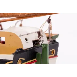 Billing Boats 1:67 Will Everard - Wooden Hull