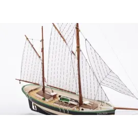 Billing Boats 1:60 Dana - Plastic Hull