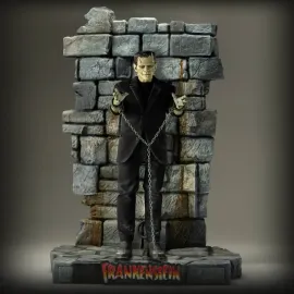 Frankenstein's Monster 1/6 Action Figure Deluxe Edition